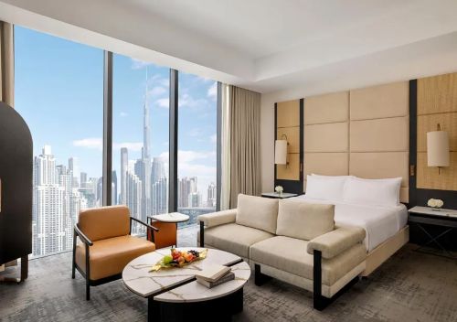 Deluxe Burj Khalifa View Suite